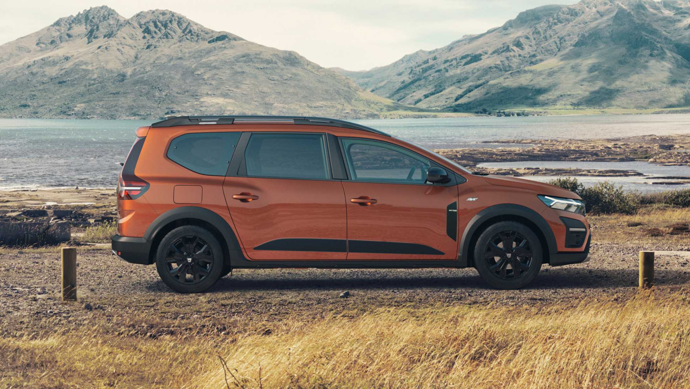 ABD Dacia - Jogger -afmetingen en binnenruimte van een stationwagen met de voordelen van een SUV